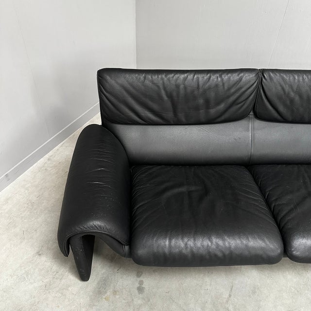 Mid-Century Modern Vintage DS2011 Sofa in Black Leather from de Sede, 1990s For Sale - Image 3 of 10