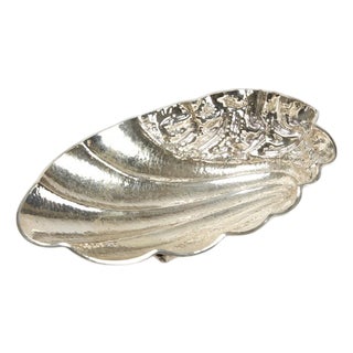 Embossed Silver Centerpiece in the Shape of a Shell from Arrigo Finzi Silverware For Sale
