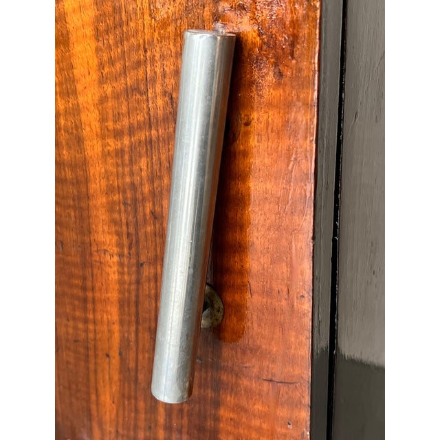 Early 20th Century Pair of Art Deco Side Cabinets or Nightstands with Ebonized Base For Sale - Image 14 of 18