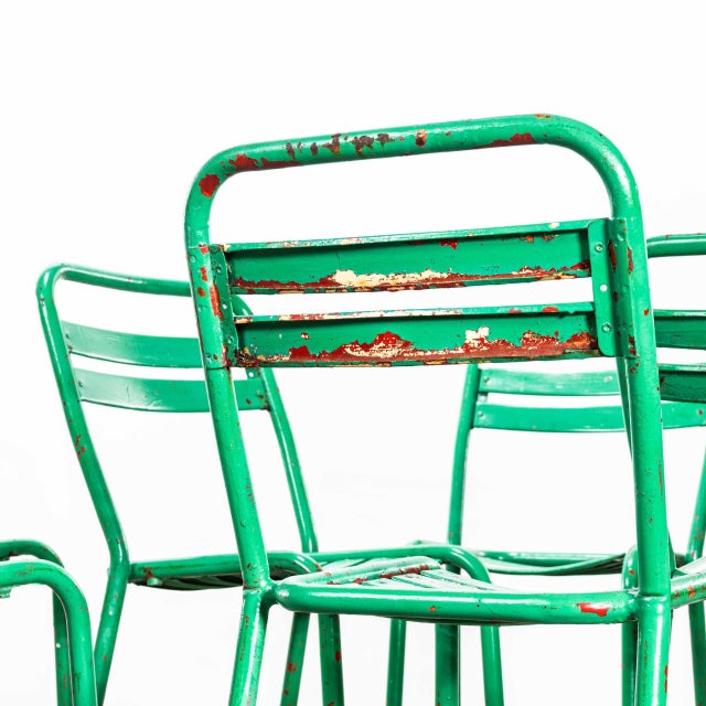 Tolix Vintage French Bright Green T2 Dining Chairs from Tolix, 1950s, Set of 6 For Sale - Image 4 of 9