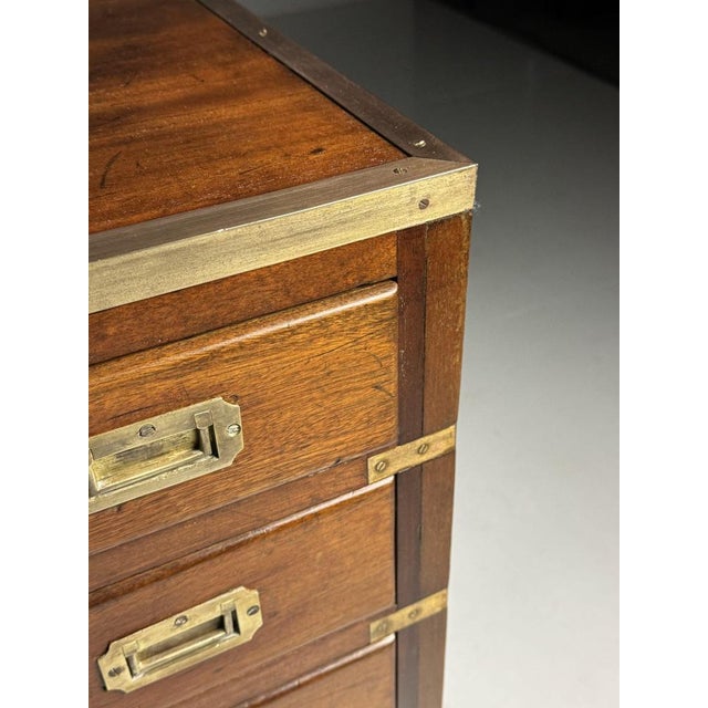 Campaign Chest of Drawers in Mahogany, 1800s For Sale - Image 16 of 18