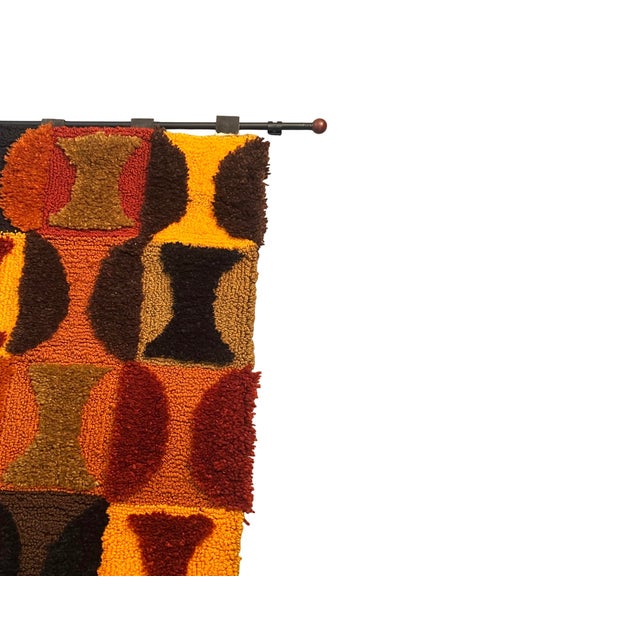 1960s Vintage Mid Century Modern Abstract Wall Art Tapestry Carpet 1960s 1970s For Sale - Image 5 of 5