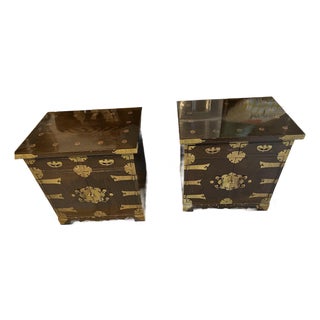 Pair of Vintage Korean Brass-Mounted Elm Wood Tansu Nightstands / Side Tables / Cabinets For Sale