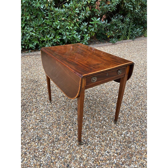 Antique Georgian Mahogany Inlaid Pembroke Table, 1830 For Sale - Image 3 of 10