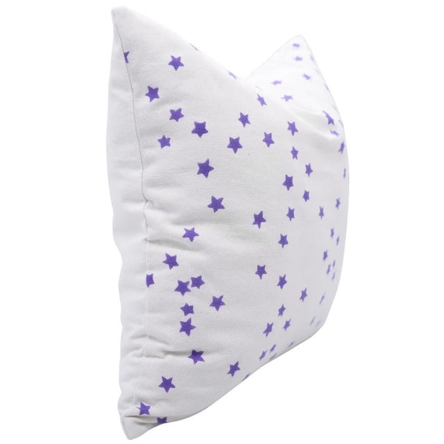 Brighten up your home with Fabdivine’s Star block print cushion cover. Handcrafted from soft, durable cotton fabric, this...