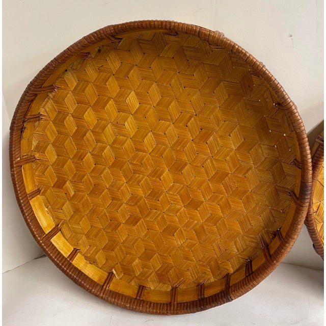 Mid-Century Modern Vintage Round Woven Nesting Trays Baskets - Set of Two For Sale - Image 3 of 8