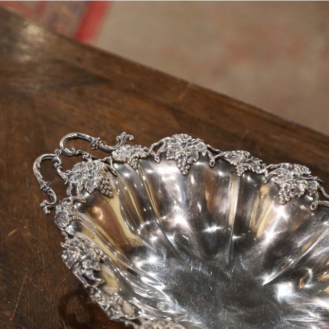 Late 19th Century 19th Century French Silver Plated Bread Basket With Vine Decor For Sale - Image 5 of 13