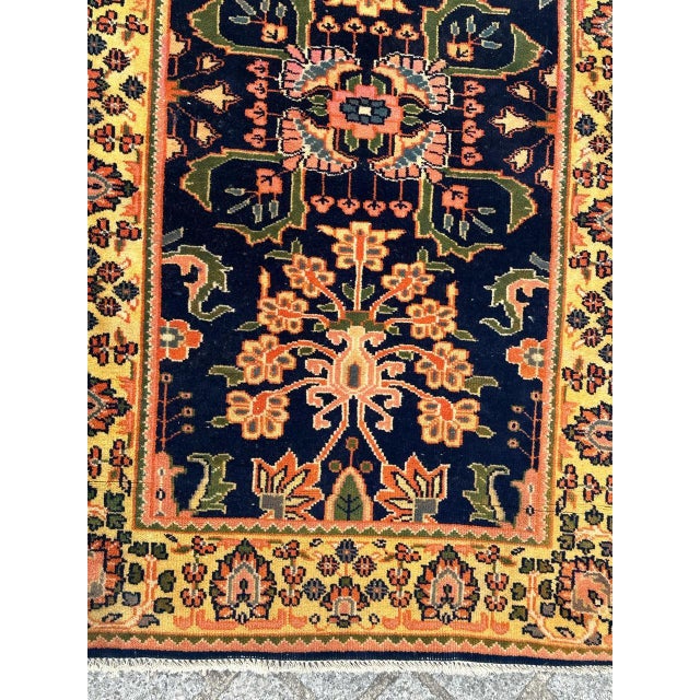 Small Vintage Sarouk Rug, 1980s For Sale - Image 3 of 17