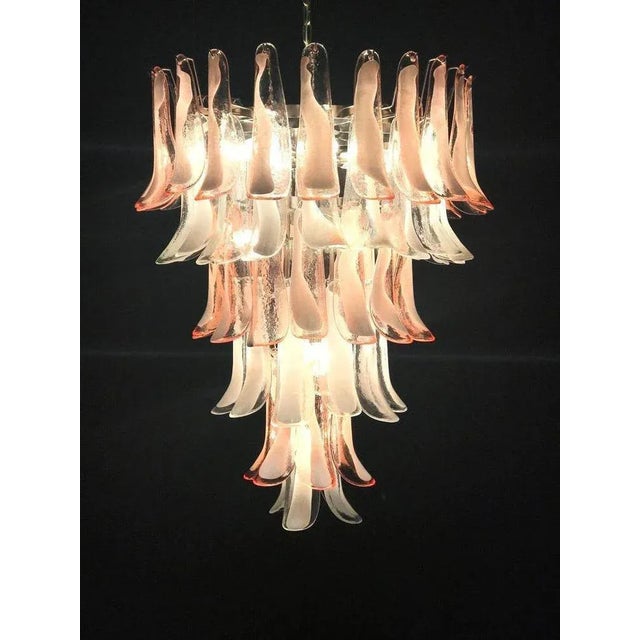 Sumptuous Pink and White Petal Murano Glass Chandelier, Italy, 1980s For Sale - Image 6 of 13