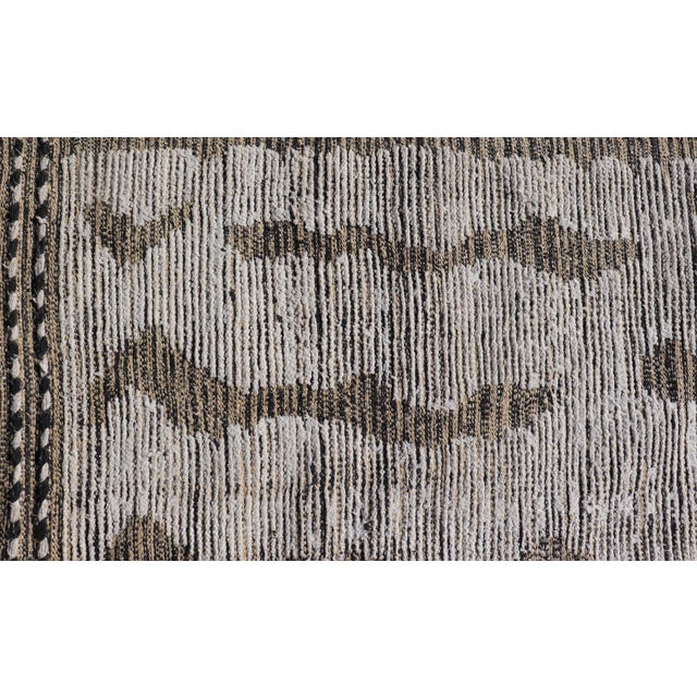 Modern Gallery Rug in Wool With Abstract Design 5'10" X12'8" For Sale - Image 4 of 13