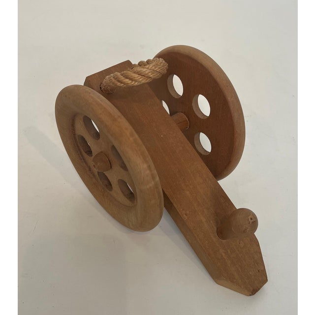 1970s Wooden and rope bottle holder representing a cannon. French works by Audoux Minet For Sale - Image 9 of 12
