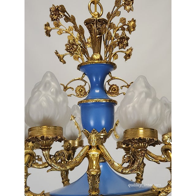 1950s Antique Regency Regal Royal Blue Empire Cherubs Holding Torches Brass Chandelier For Sale - Image 5 of 12