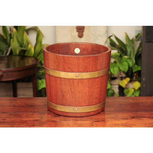 Wood English Edwardian Oak Bucket with Brass Braces by R.A Lister & Co., Circa 1900 For Sale - Image 7 of 10