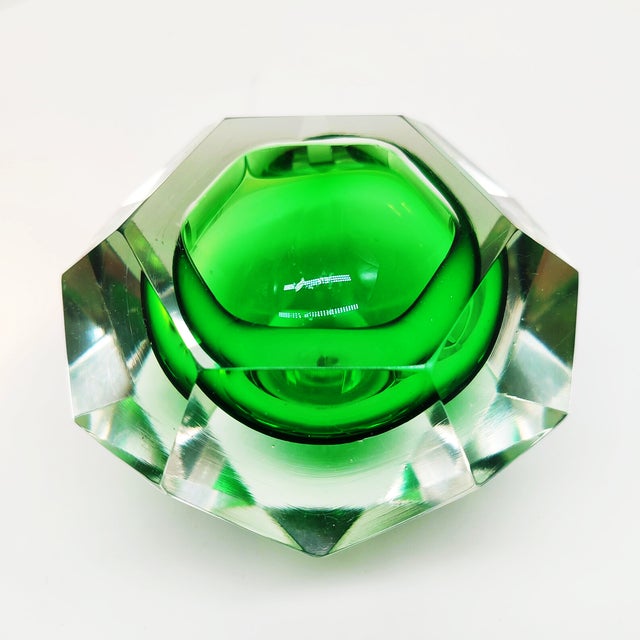 Green Ashtray in Murano Glass attributed to Flavio Poli for Seguso, Italy, 1960s For Sale - Image 3 of 8