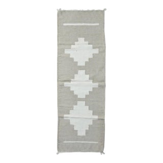 Moroccan Kilim Runner Rug - 5.6 X 2.9 Ft For Sale