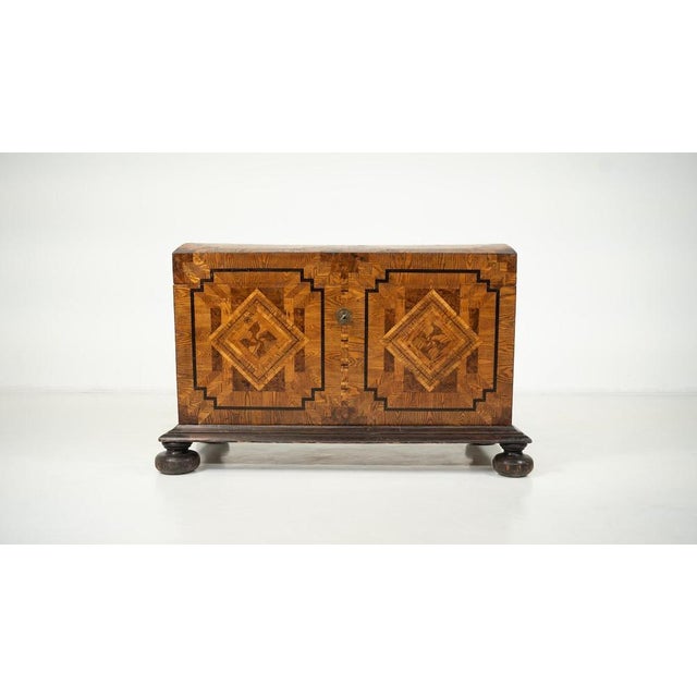 Late 18th-Century Chest, Veneered with Walnut and Austrian Ash