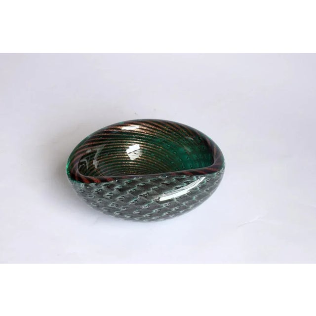 Green Murano Glass Bullicante and Filigrana Bowl, 1950s For Sale - Image 8 of 14