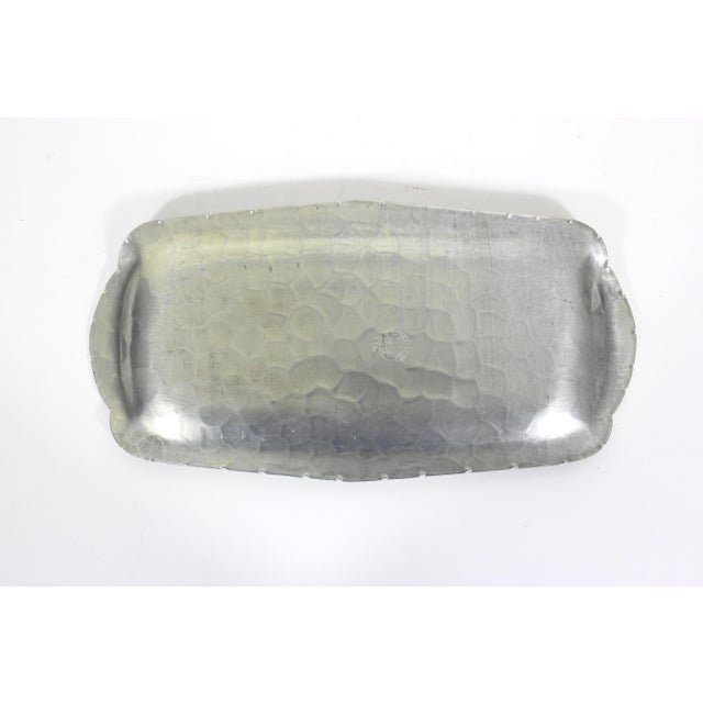 Silver 1960’s Wendell August Forge Dogwood Mid-Century Modern Hammered Aluminum Drinks Tray For Sale - Image 8 of 10