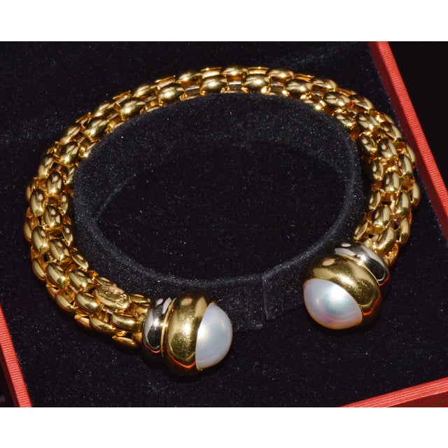 Vintage Fope Flex It Solid 18k Gold Pearl Open Cuff Bangle Bracelet For Sale - Image 11 of 13