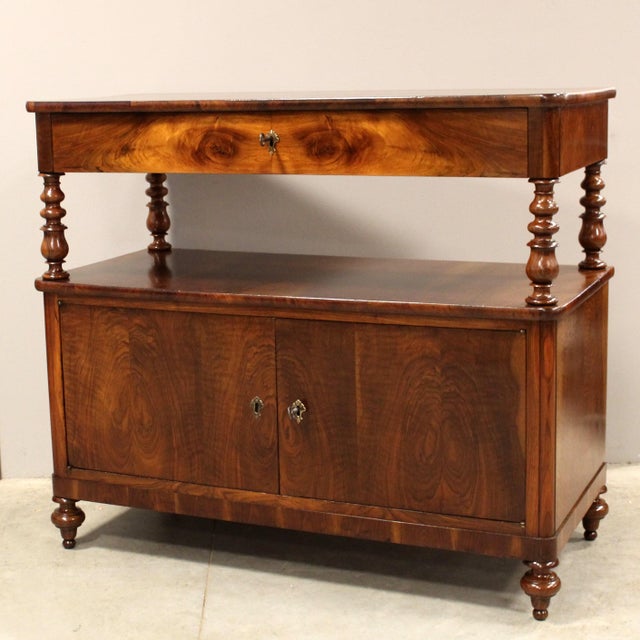 19th-Century Louis Philippe Italian Sideboard in Walnut For Sale - Image 16 of 16