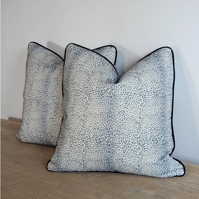 Traditional Schumacher Navy Mini Leopard Indoor/Outdoor Pillows - Set of 2 For Sale - Image 3 of 5