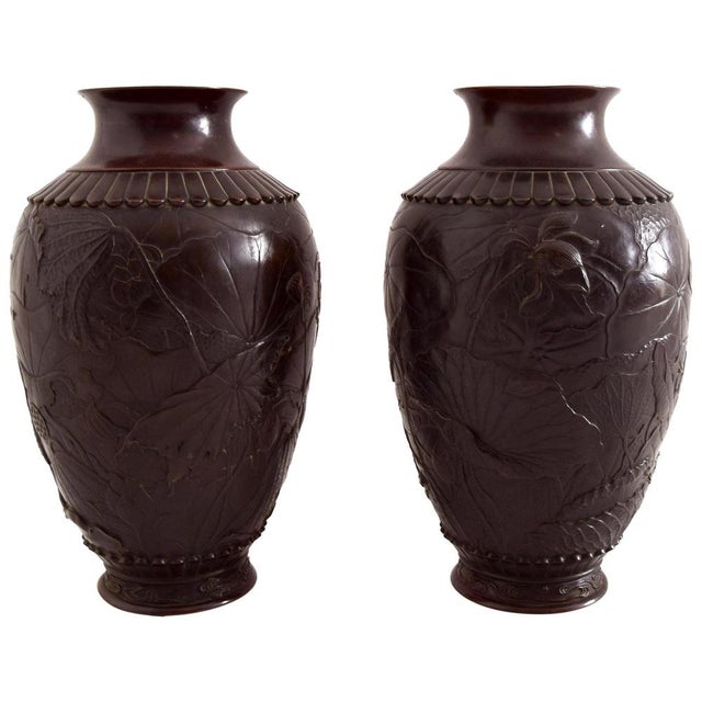 Antique Japanese Meiji Embossed Bronze Vases, 19th Century, Set of 2 For Sale - Image 5 of 5