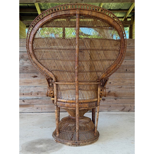 English Vintage Mid-Century Bohemian Wicker & Rattan Peacock Fan Chair For Sale - Image 3 of 12