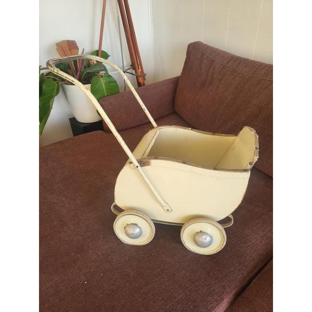 Pre-War Wooden Dolls Carriage, 1890s For Sale - Image 11 of 11