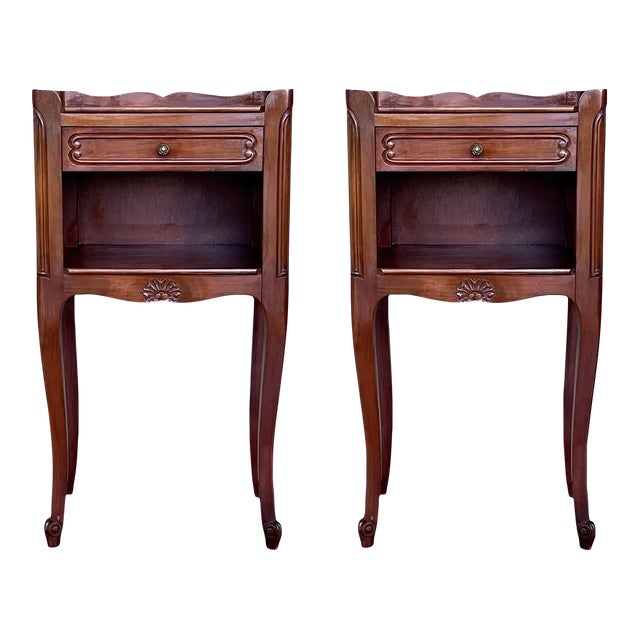 20th Pair of Oak Nightstands Tables With Drawer and Open Shelf For Sale