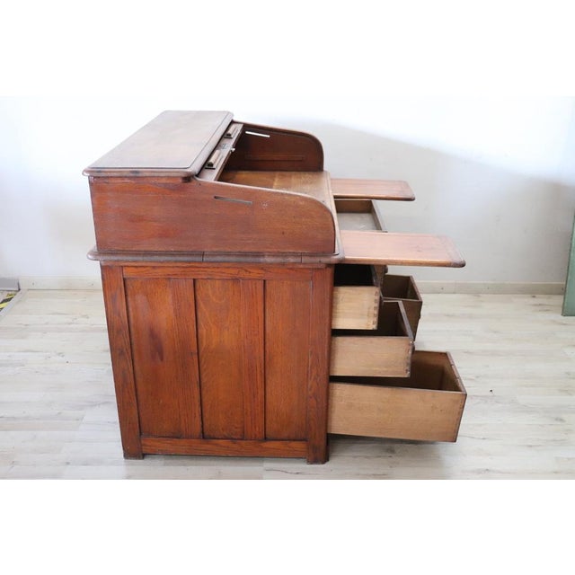 Early 20th Century Roll Top Desk in Oak For Sale - Image 10 of 16