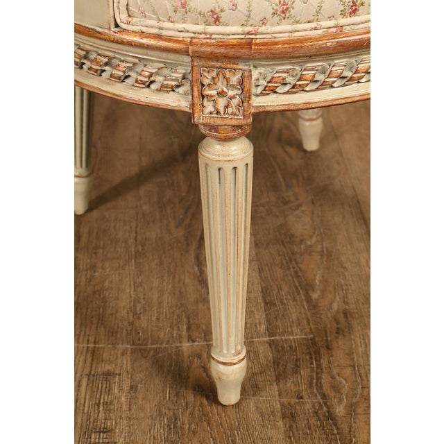 French Louis XVI Style Pair of Cream Painted Armchairs For Sale In Philadelphia - Image 6 of 18