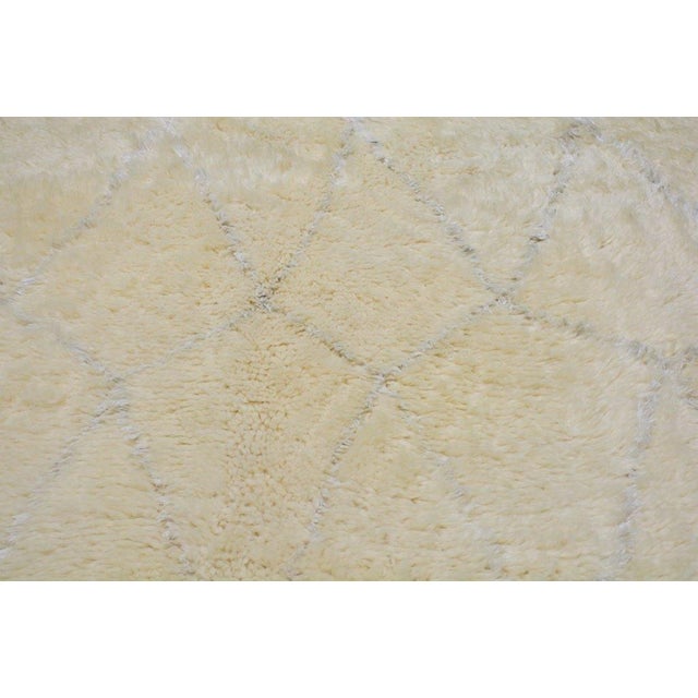 Moroccan Moroccan Modern Hand Knotted Wool Rug, 6'x9' For Sale - Image 3 of 6