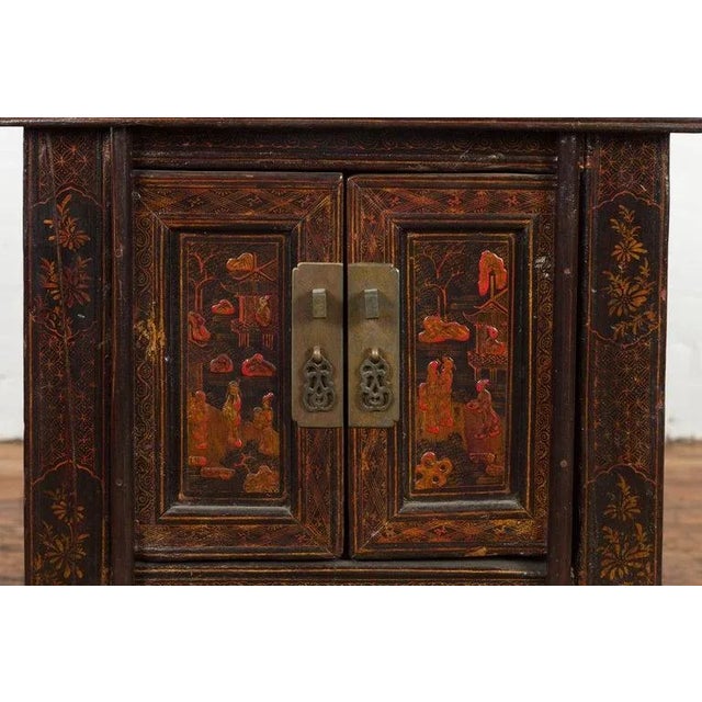 19th Century Chinese Qing Dynasty Period Bedside Cabinet with Original Lacquer For Sale - Image 4 of 13