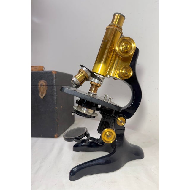 Up for sale is a near mint antique Ernst Leitz Wetzlar German brass microscope serial number #253647. It is an original...