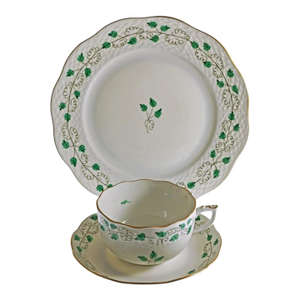 Late 20th Century Herend Porcelain Sabina Vert SABV Cup Saucer Plate Set- 3 Pieces