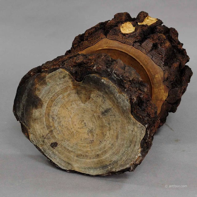 Brown Rustic Decor Vintage Wooden Humidor For Sale - Image 8 of 9