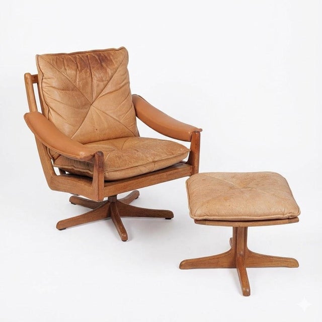 Johannes Andersen Set of Armchair and Ottoman from Søda Galvano, 1970s For Sale - Image 4 of 4