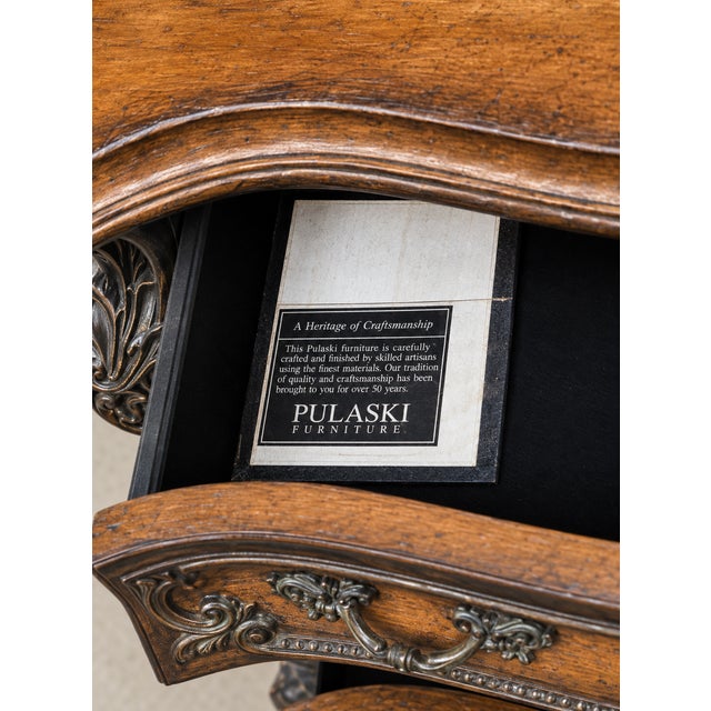 Vintage Pulaski Furniture Bombe Chest | French Provincial For Sale In New York - Image 6 of 11