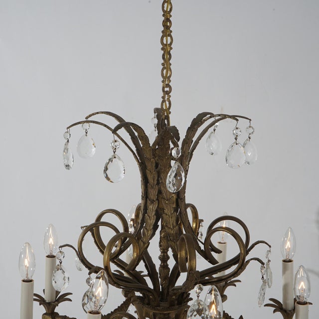 Vintage French Louis XIV Style Bronze & Crystal Eight-Light Chandelier C1930 For Sale - Image 4 of 10