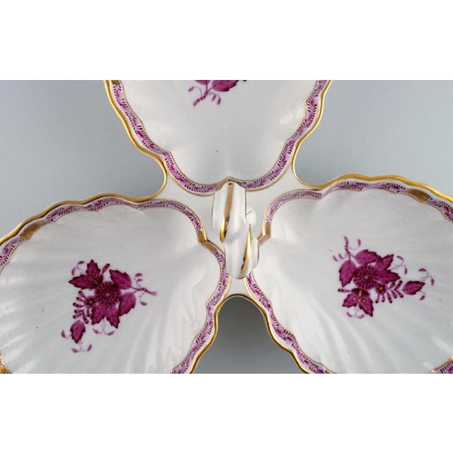 Red Herend Chinese Bouquet Raspberry Serving Dish with Handle For Sale - Image 8 of 11