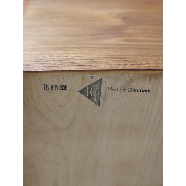 RY16 Chest of Drawers in Teak by Hans J. Wegner for Ry Møbler, Denmark, 1958 For Sale - Image 14 of 15