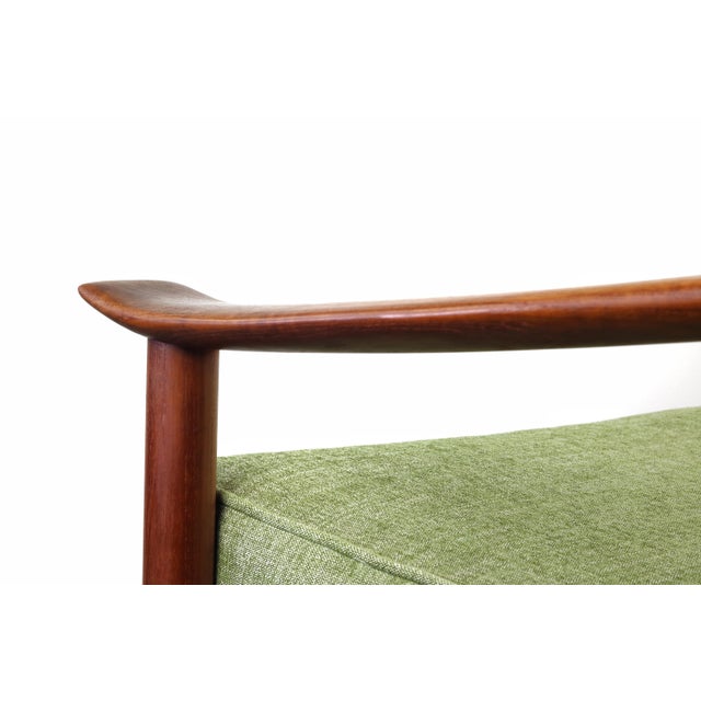 1960s Danish Mid Century Modern Lounge Chairs in Teak by Peter Hvidt for Soborg - a Pair For Sale - Image 5 of 8
