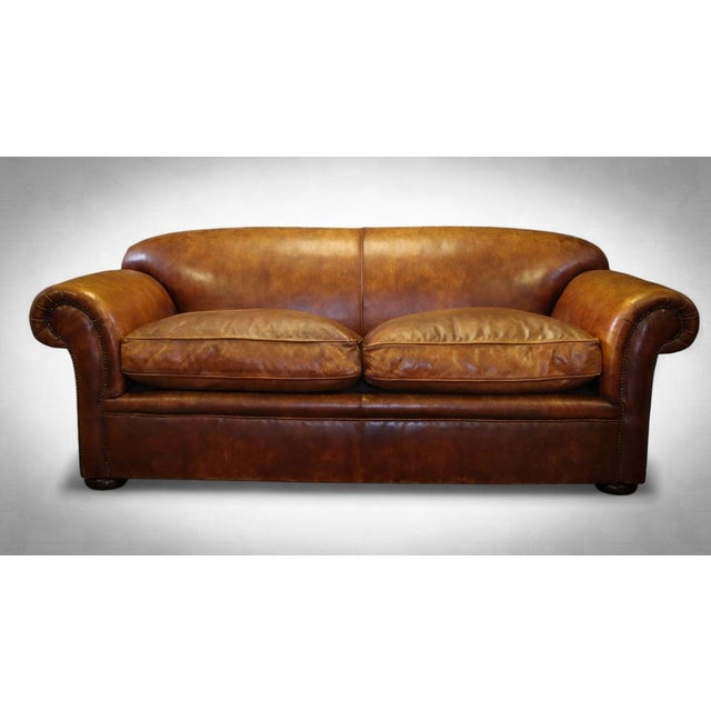 Large George Smith Two-Seater Club Sofa in Leather, 2010s For Sale - Image 3 of 18