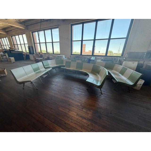 Brunswick Bowling Alley Seating – Mid‑Century Modular Curved Bench in Green & White For Sale In Chicago - Image 6 of 12