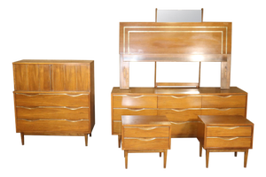 Mid 20th Century American of Martinsville Bedroom Set - 6 Pieces