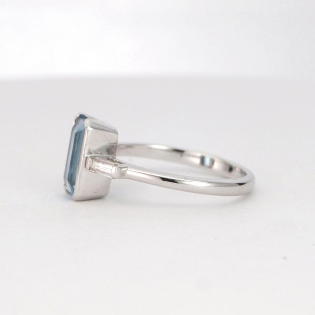 14k White Gold Ring With Octagon Aquamarine and Diamonds For Sale - Image 12 of 18