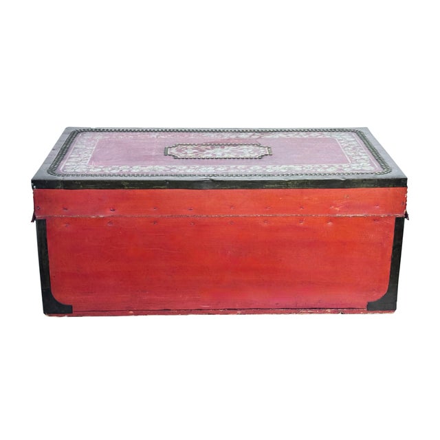 19th Century Chinese Export Red Leather Camphor Wood Trunk For Sale - Image 4 of 8