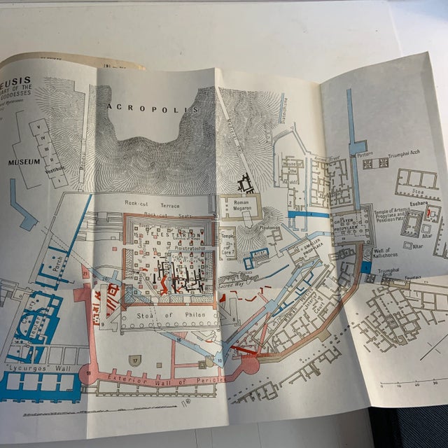 1960s Hachette World Guides Morocco and Greece Books - Set of 2 For Sale - Image 9 of 13