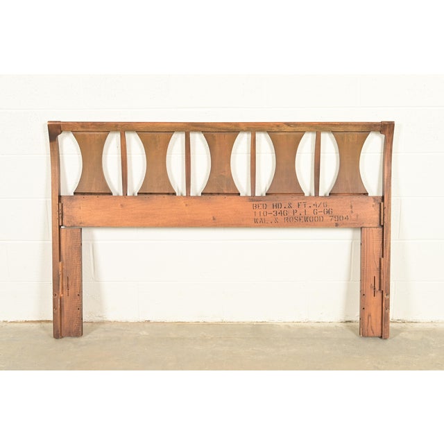 Kent Coffey Perspecta Mid-Century Modern Sculpted Walnut and Rosewood Queen Size Headboard, 1960s For Sale - Image 9 of 11