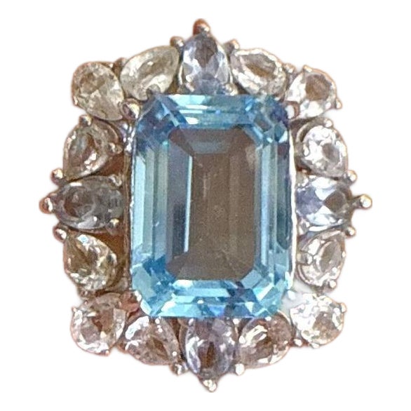 Bochic "Capri" Vintage Blue Topaz Ring Set In 18K Gold & Silver For Sale